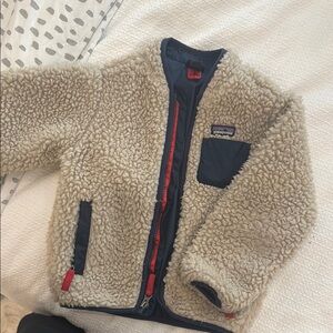 Patagonia Tan and Navy Fleece Jacket